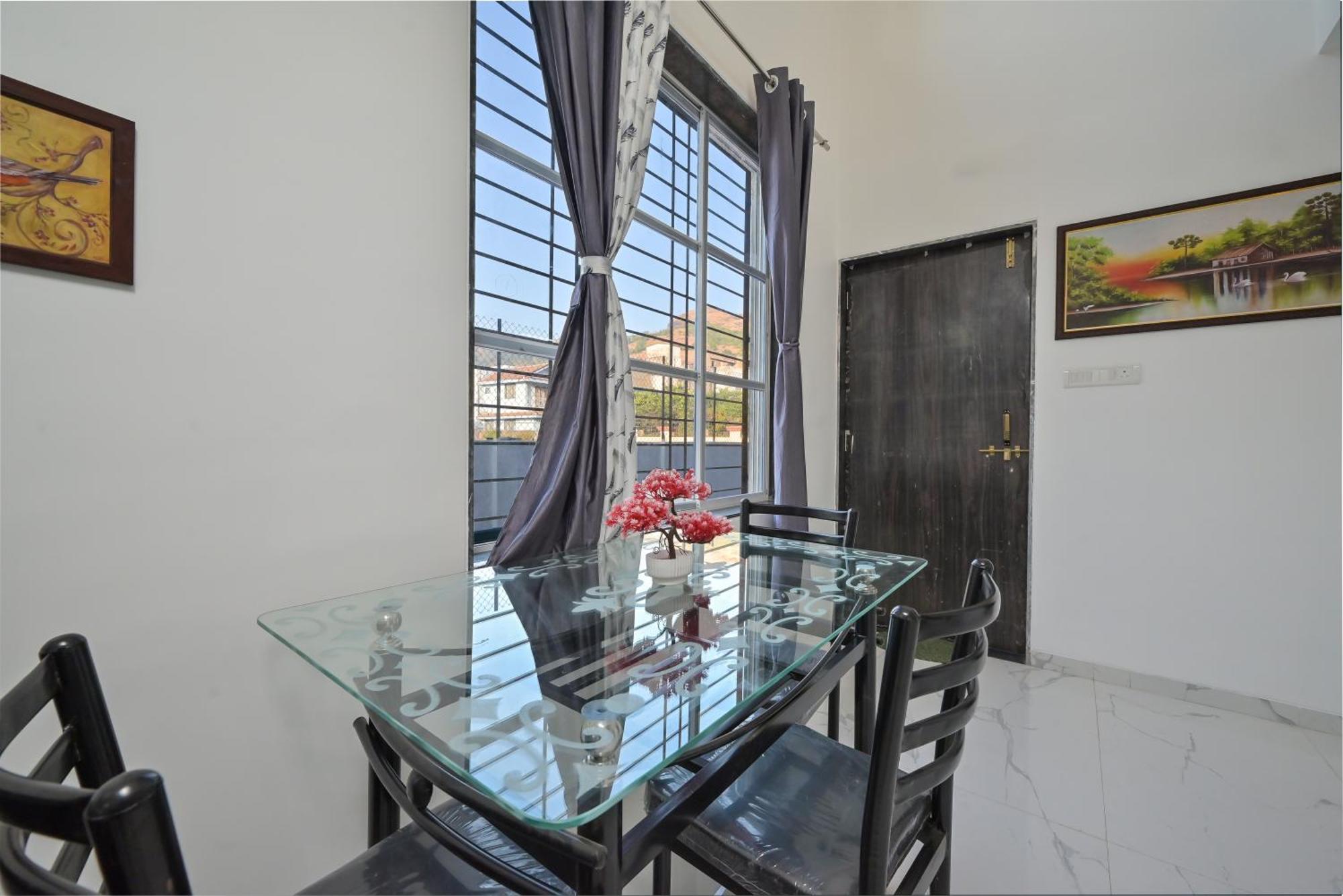 Empyrean Stay Ll 2Bhk Ll Ac Ll Jannat Villa Ll Private Swimming Pool Лонавла Екстер'єр фото